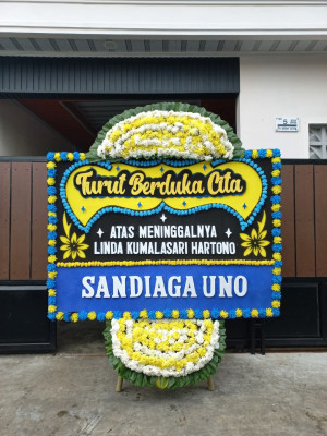 Papan Bunga Duka di Malalayang Dua