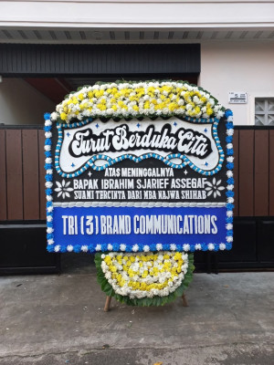 Papan Bunga Duka di Malalayang Dua